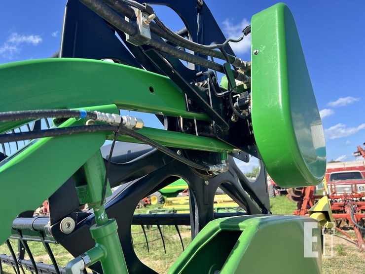 2006-john-deere-630f-image-9