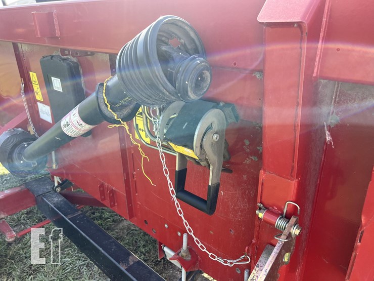 2012-case-ih-3020-image-22