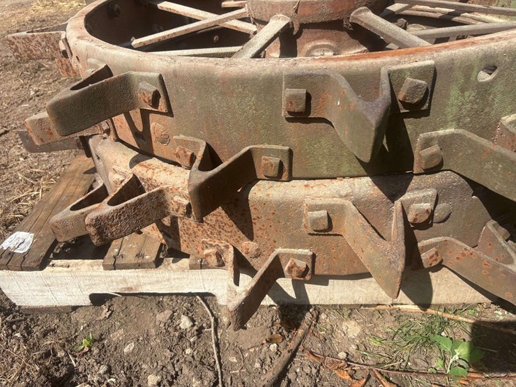 (2)-f&h-allis-chalmers-wc-steel-wheels-image-10