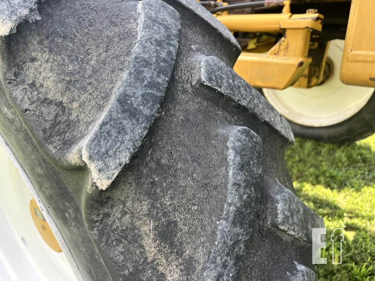 ag-chem-rogator-854-image-45