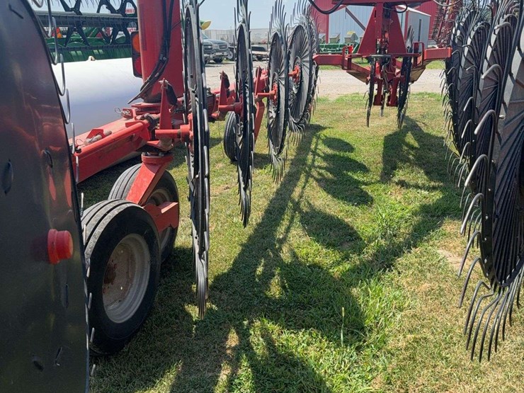 2019-kuhn-sr600-image-7