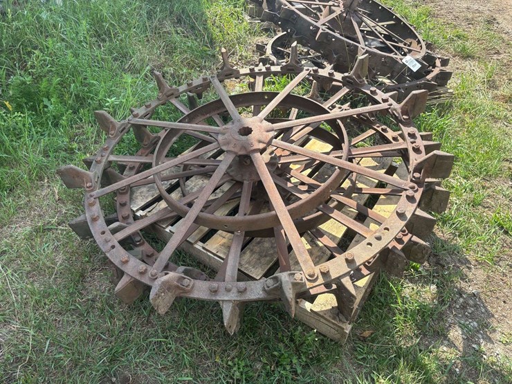 (2)-oliver-skeleton-steel-wheels-image-2