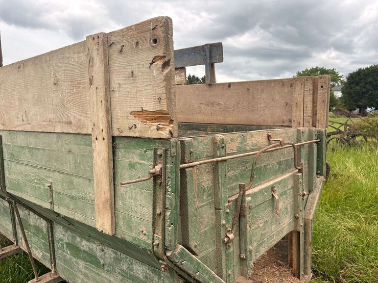 john-deere-flare-box-and-running-gear-image-41