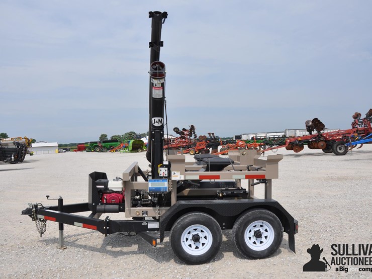 2019-j&m-250-image-8