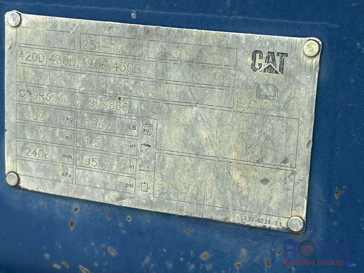 caterpillar-430d-image-8