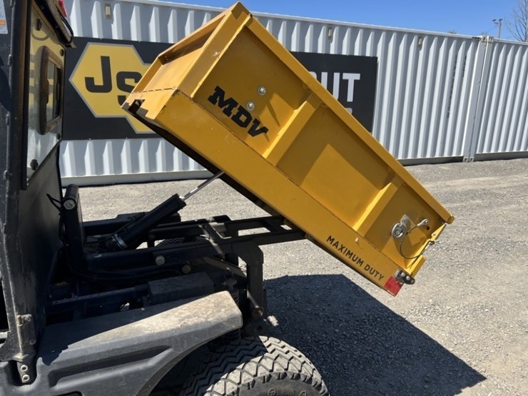 2018-hustler-mdv-1200-d-utility-cart-image-21