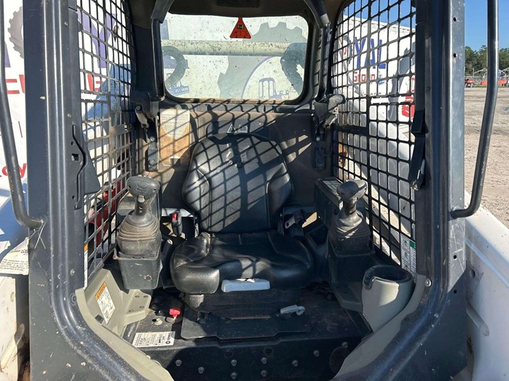 2019-bobcat-t590-image-8