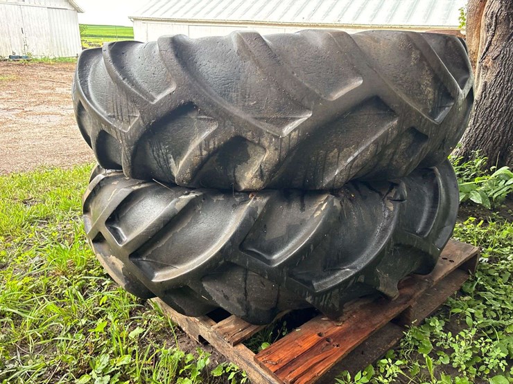 (2)-14-28-firestone-tires-on-cutoff-wheels-image-15