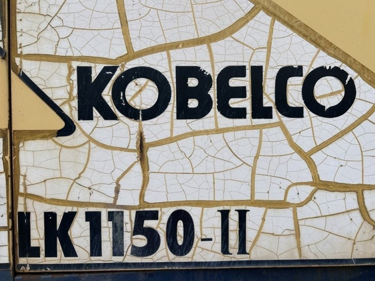 kobelco-lk1150-ii-wheel-loader-image-10