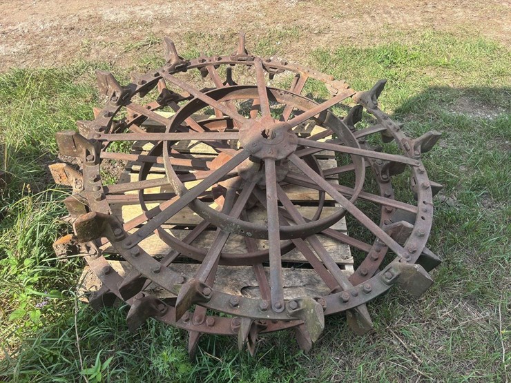 (2)-oliver-skeleton-steel-wheels-image-1