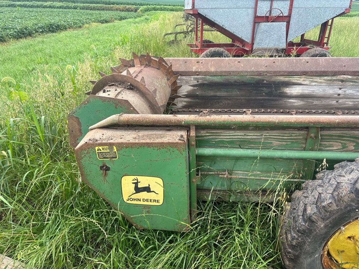john-deere-34-image-12