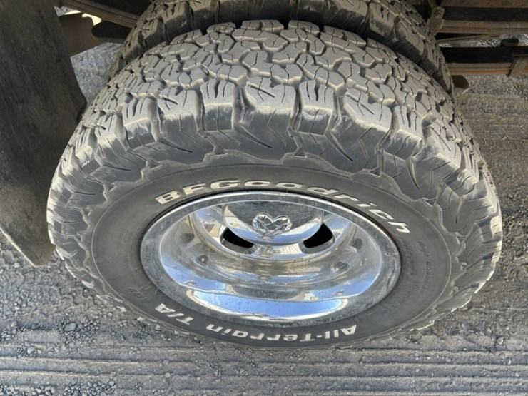 2009-dodge-ram-3500-image-38
