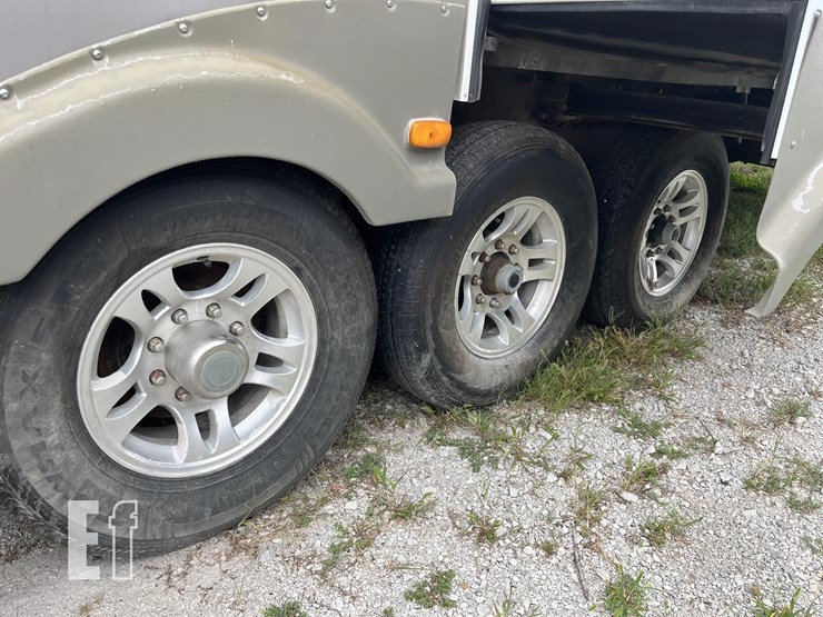 2008-keystone-rv-co-raptor-3712ts-image-22
