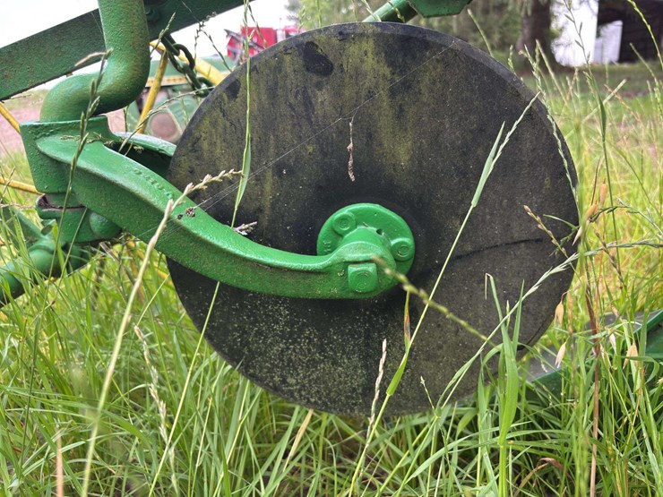 john-deere-14-image-40
