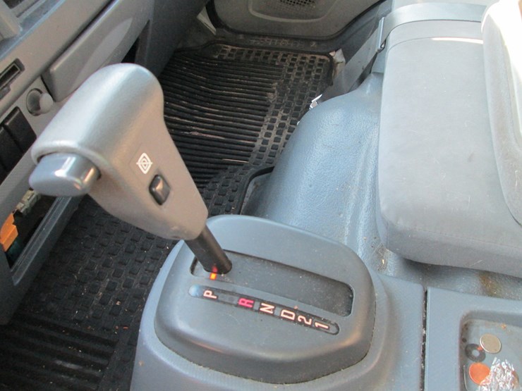 2011-isuzu-fsd-image-37