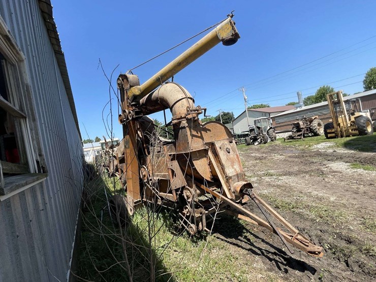 minneapolis-moline-1200-corn-sheller-image-86