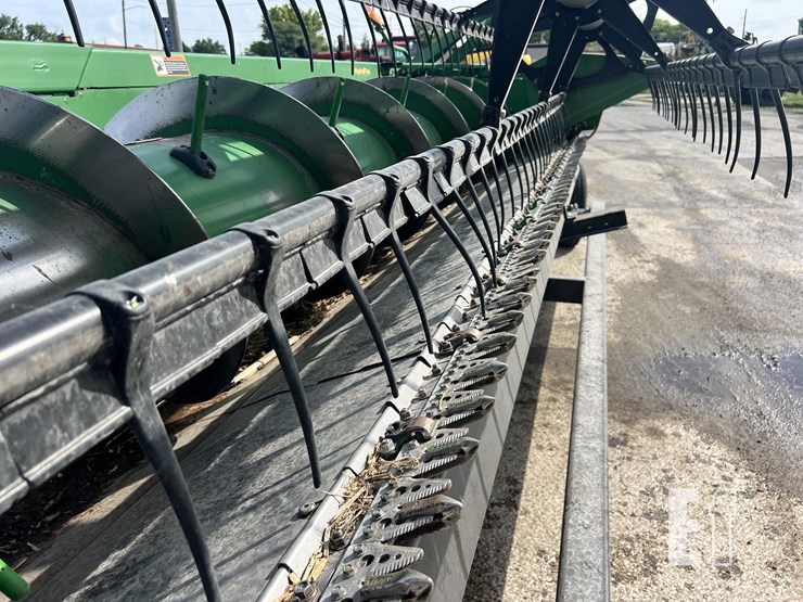 2009-john-deere-630f-image-24