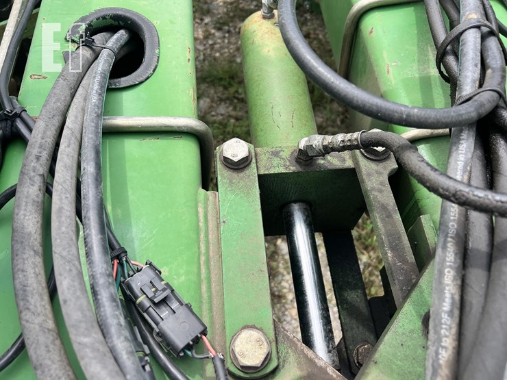 1994-john-deere-7200-image-8
