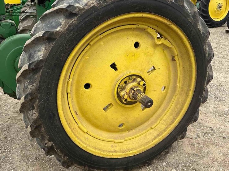 1981-john-deere-b-image-7