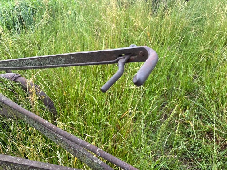 2-bottom-14”-plow-image-19