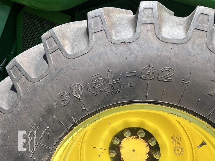 2005-john-deere-9560-sts-image-13