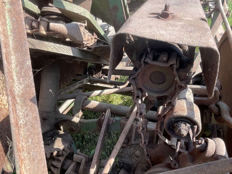 john-deere-corn-binder-image-14