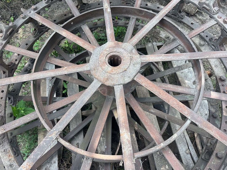 (2)-oliver-steel-wheels-and-extensions-image-4