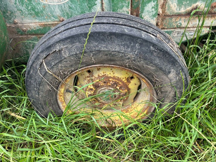 john-deere-baler-image-28