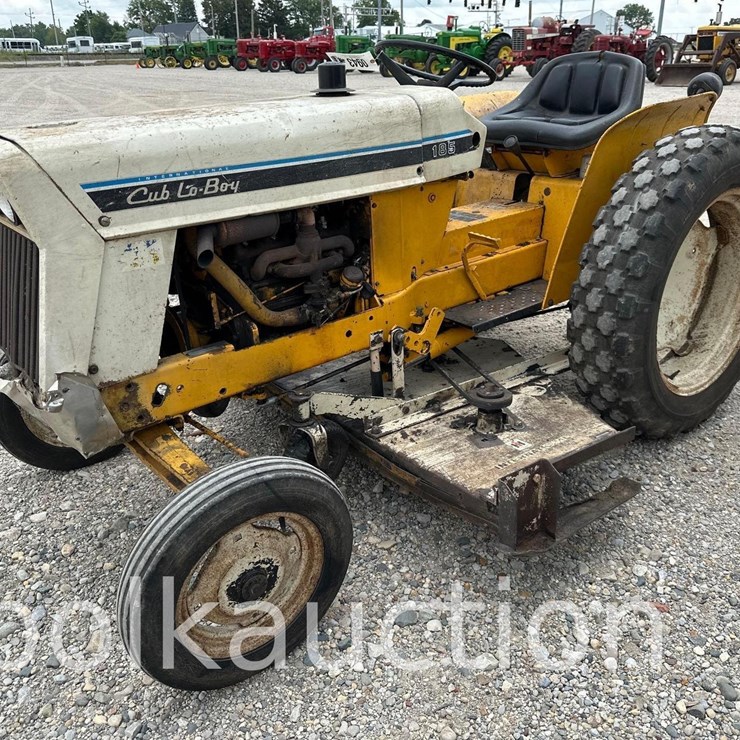 943 - CUB LO-BOY 185 (SN# 2000109U042032)