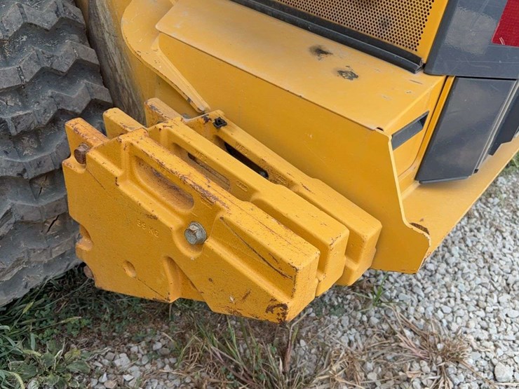2012-deere-333g-image-24