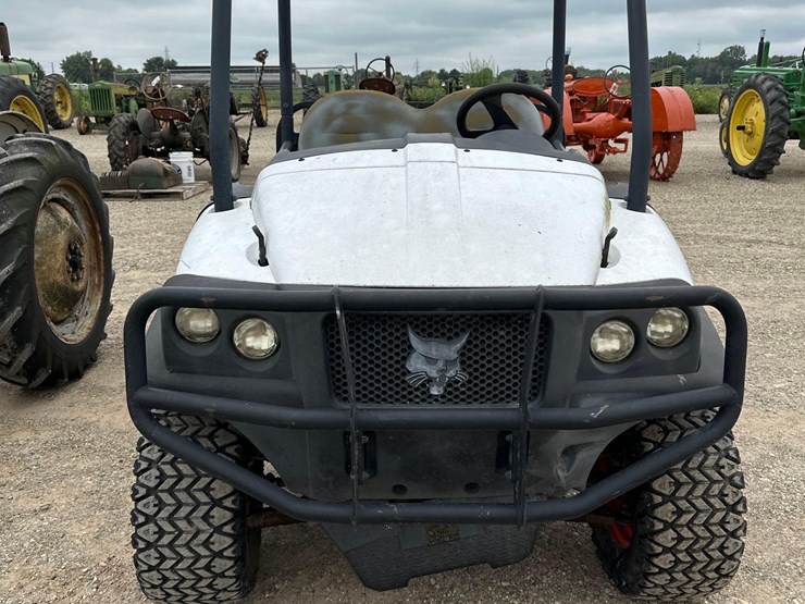 2037-bobcat-2200-image-2