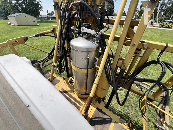 ag-chem-rogator-854-image-56