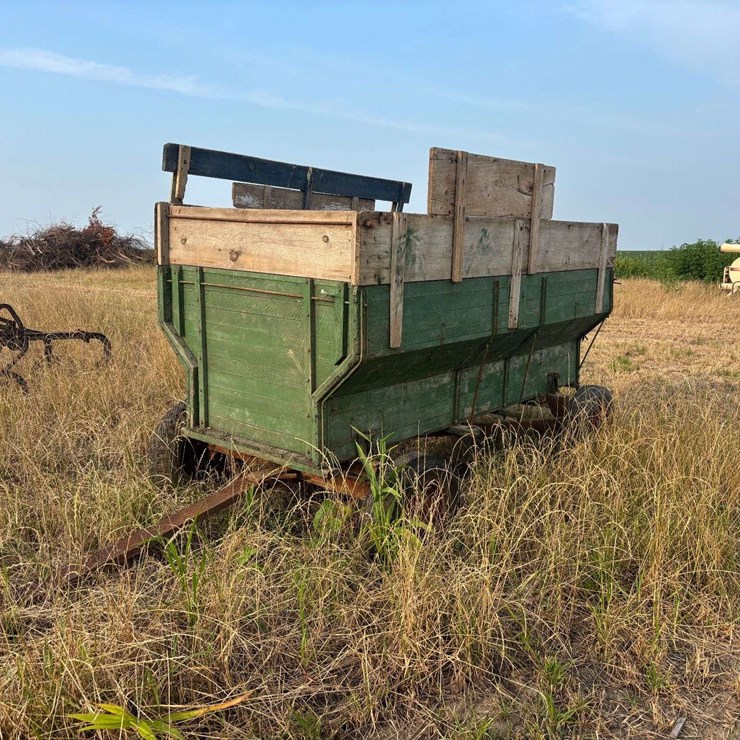 John Deere Flare Box and Running Gear