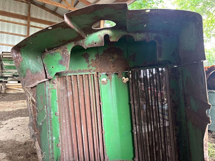 john-deere-720-image-12