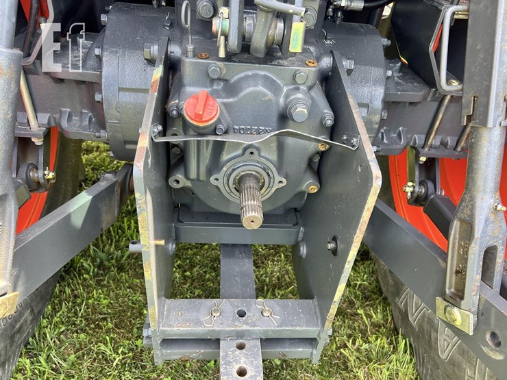 2005-kubota-m125x-image-13