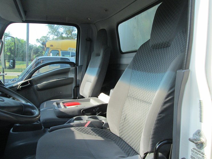 2011-isuzu-fsd-image-31