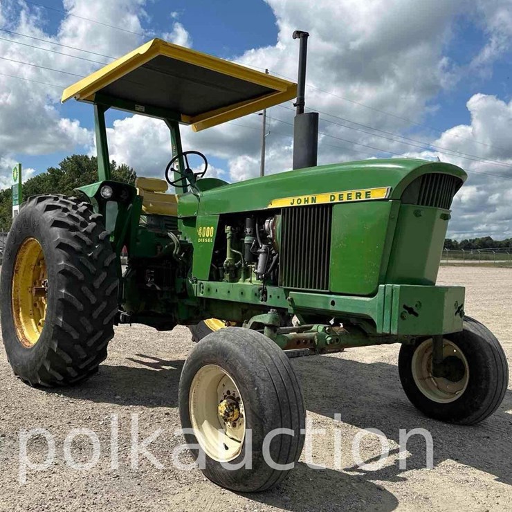 JOHN DEERE 4000