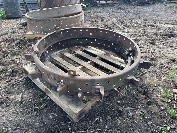 (2)-6"-by-46"-steel-wheel-extensions-image-3