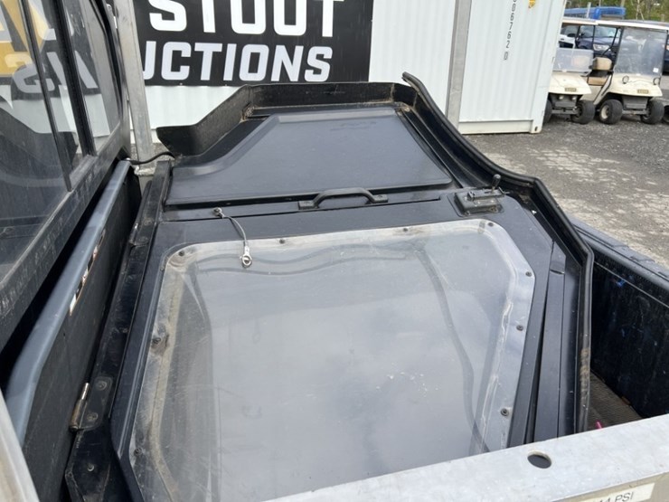 john-deere-gator-image-14
