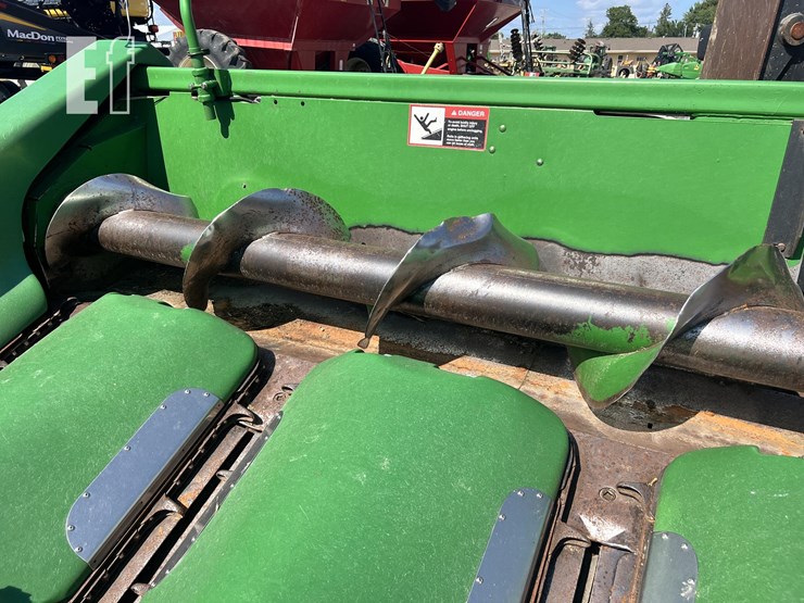 2000-john-deere-893-image-8