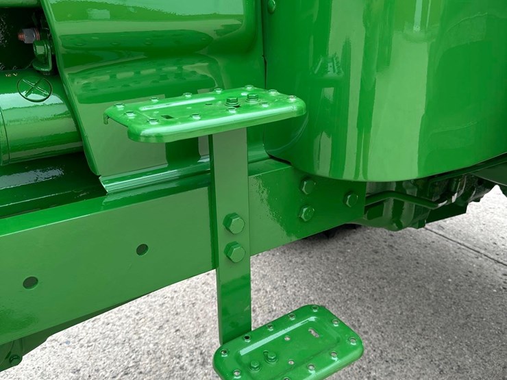 2018-john-deere-5020-image-8
