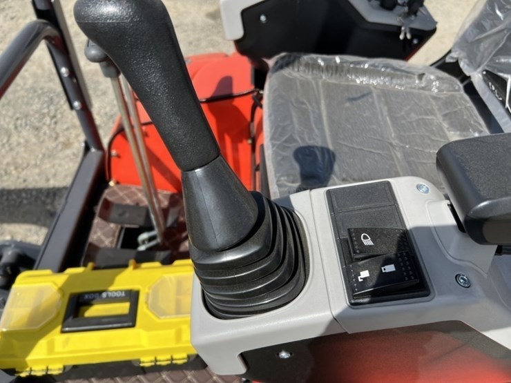 2025-cfg-qk20r-mini-hydraulic-excavator-image-9