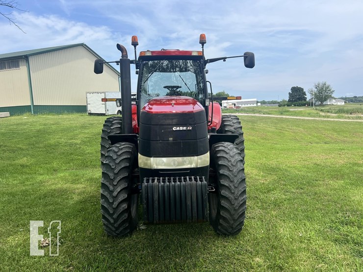 2010-case-ih-magnum-215-image-4
