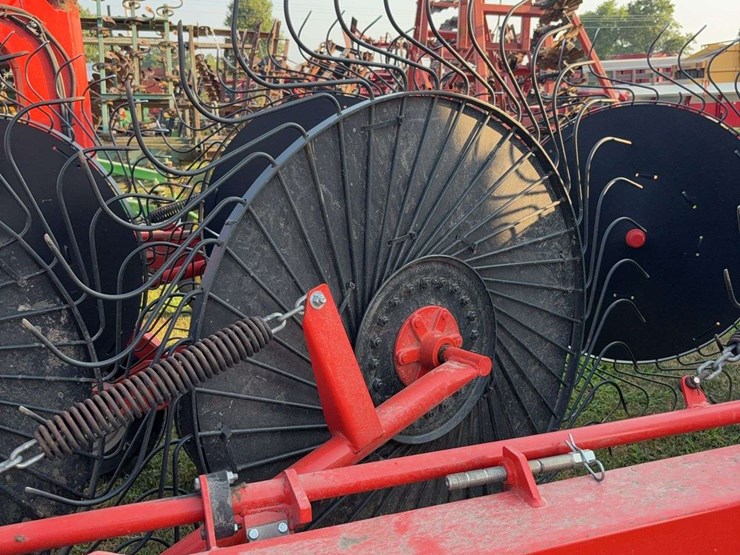 2019-kuhn-sr600-image-16
