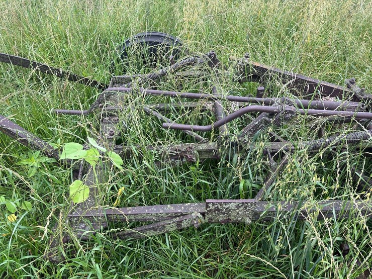 5-bottom-14”-pull-type-plow-image-12