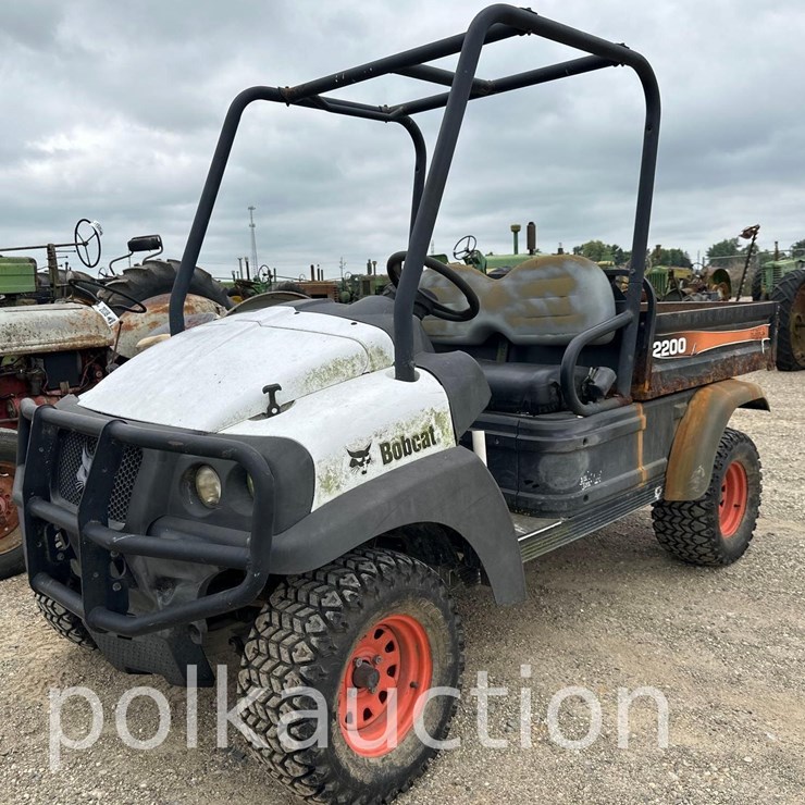 2037 BOBCAT 2200