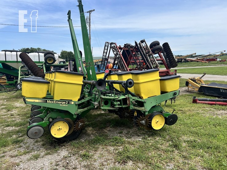 1994-john-deere-7200-image-2