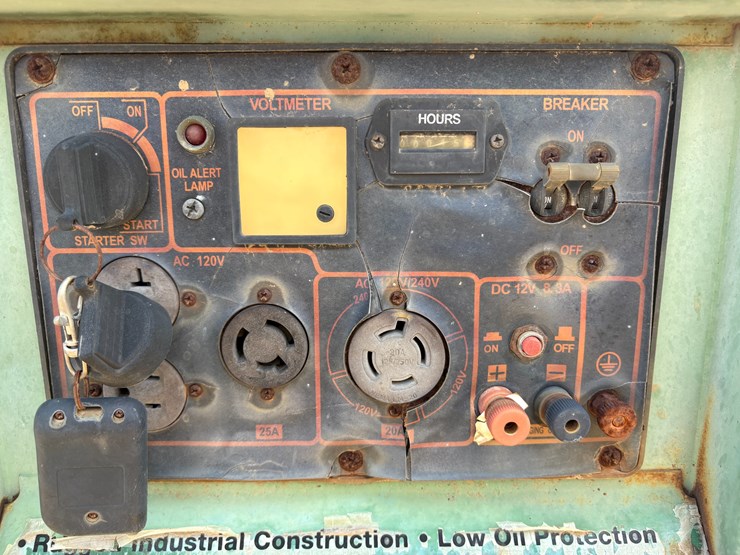 #73-•-#26100-•-titan-7500-diesel-generator-image-5