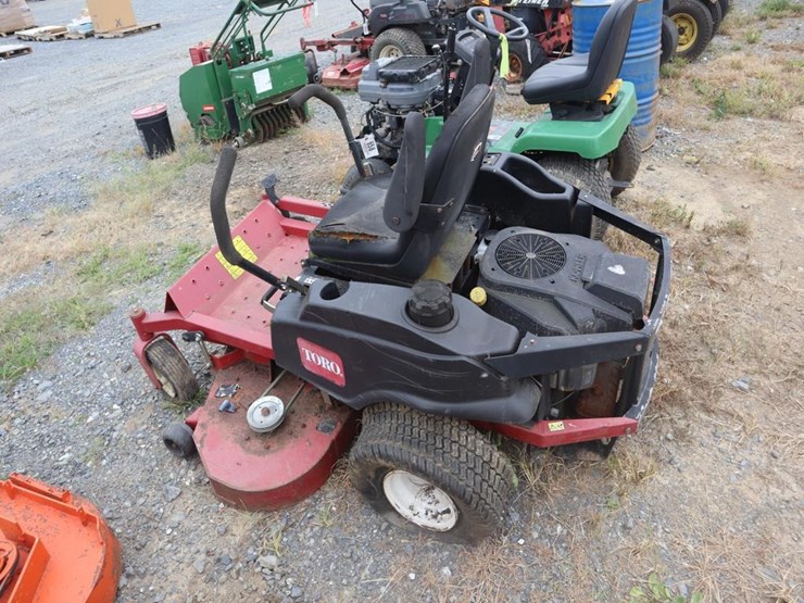 toro-zero-turn-mower-image-5
