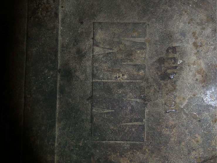 (3)-minneapolis-moline-suitcase-weights-image-6